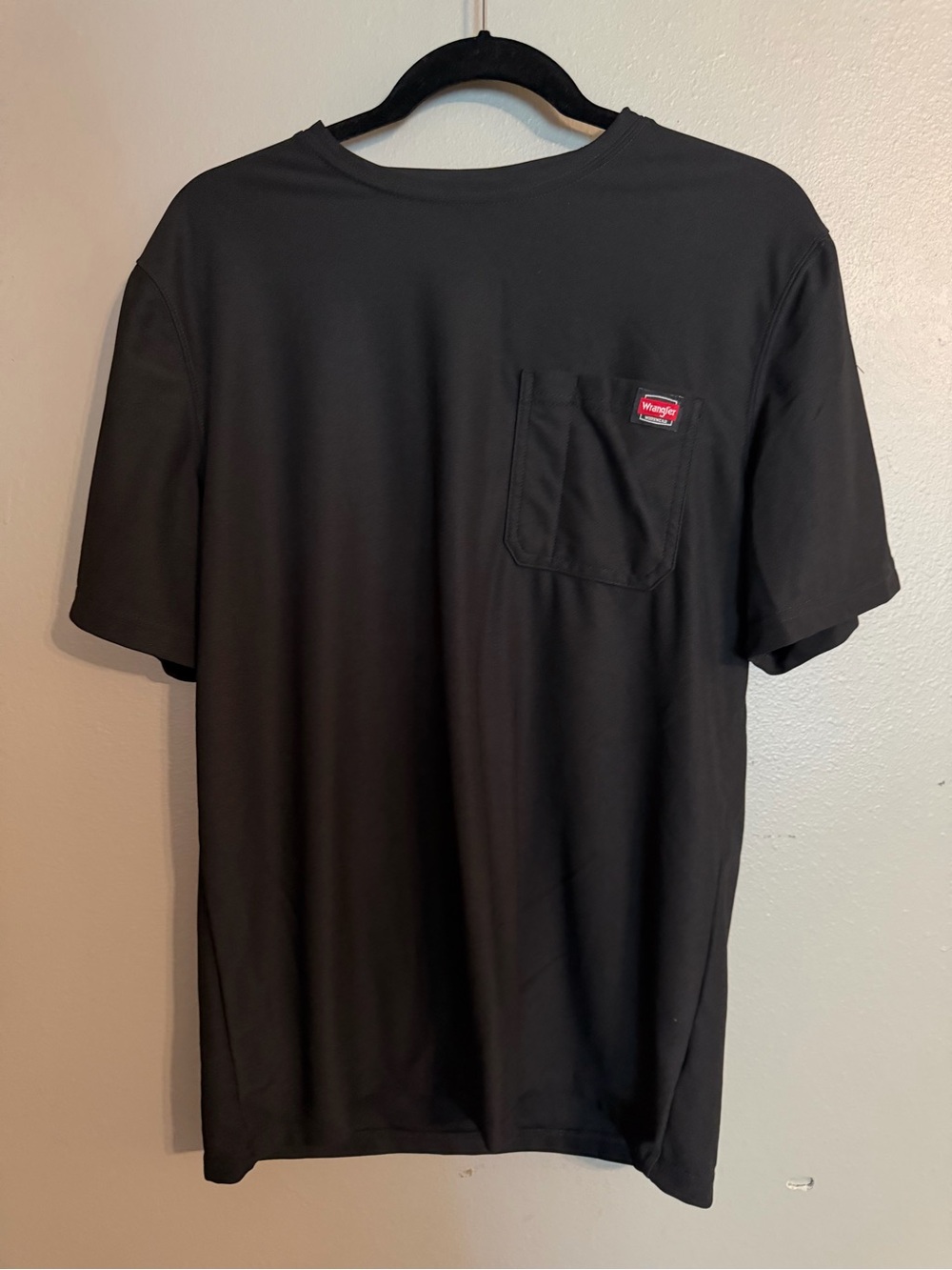 Wrangler workwear Black Short Sleeve Pocket Tee with Red Logo Patch